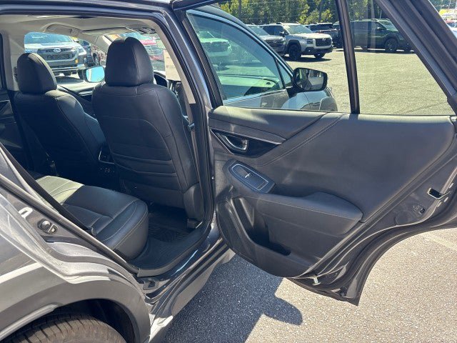 Certified 2024 Subaru Outback Limited AWD/4WD image 38