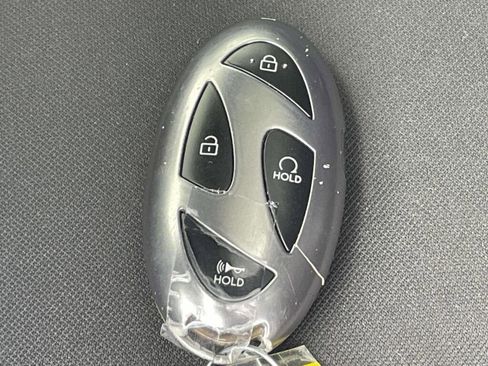 Used 2025 Hyundai Elantra SEL FWD image 4