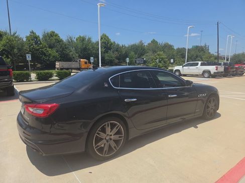 Used 2017 Maserati Quattroporte S GranSport Q4 AWD/4WD image 5
