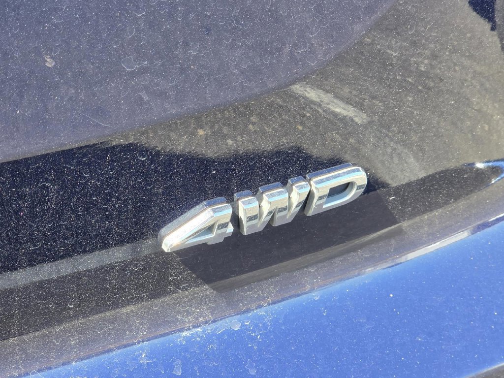 Used 2025 Nissan Pathfinder SV AWD/4WD image 8