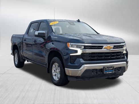 Used 2022 Chevrolet Silverado 1500 LT image 7