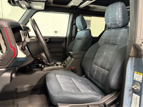 Used 2025 Ford Bronco Heritage Edition AWD/4WD image 12