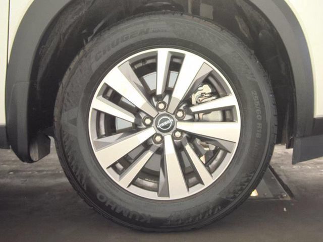 Certified 2025 Nissan Pathfinder SL FWD image 8