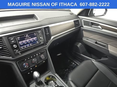 Used 2022 Volkswagen Atlas SE AWD/4WD image 25