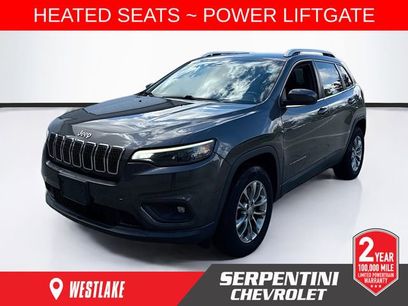 Used 2019 Jeep Cherokee Latitude Plus w/ Comfort/Convenience Group