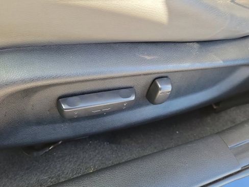 Used 2020 Honda Civic EX-L image 9