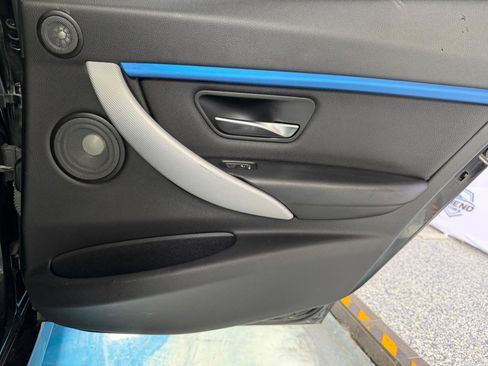 Used 2018 BMW 340i xDrive Sedan AWD/4WD image 22