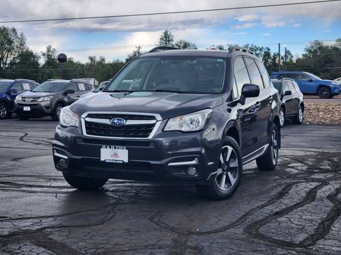 Used 2018 Subaru Forester 2.5i Premium AWD/4WD image 1