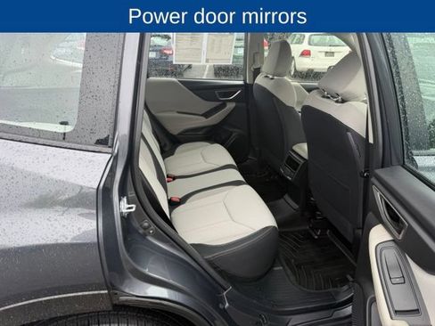 Used 2024 Subaru Forester AWD/4WD image 11