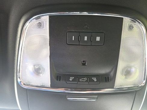 Used 2022 Jeep Grand Cherokee Laredo w/ All-Weather Capability Group AWD/4WD image 34