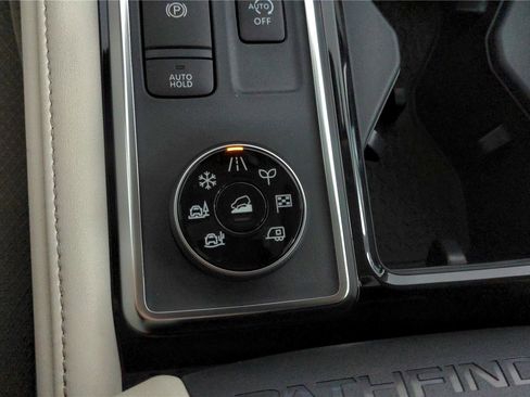 Certified 2023 Nissan Pathfinder SL w/ SL Premium Package image 38