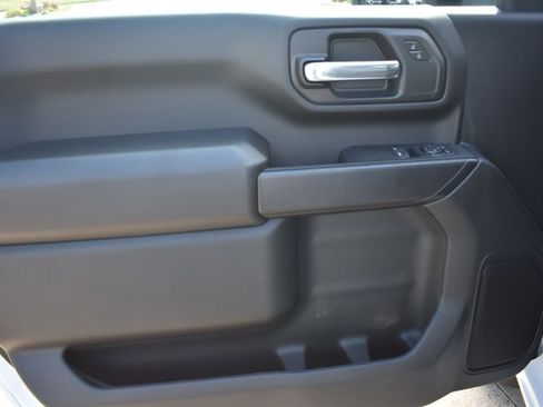 New 2026 Chevrolet Silverado 2500 W/T w/ Z71 Off-Road Package image 15