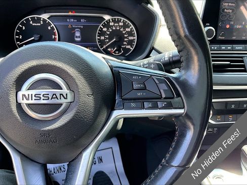 Used 2020 Nissan Altima 2.5 SR FWD image 17