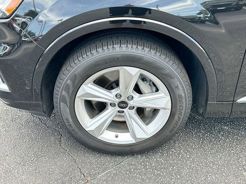 Used 2023 Audi Q7 2.0T Premium Plus w/ Premium Plus Package image 31