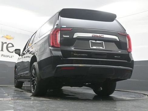 Used 2023 GMC Yukon XL SLT image 56