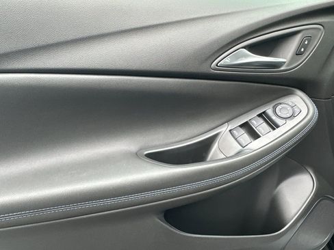 New 2026 Buick Encore GX Sport Touring image 11