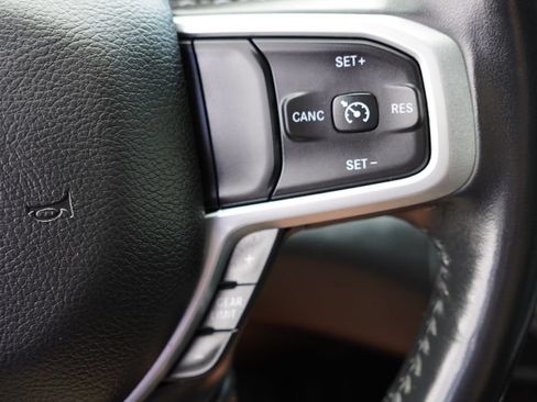 Used 2022 RAM 1500 Big Horn AWD/4WD image 33