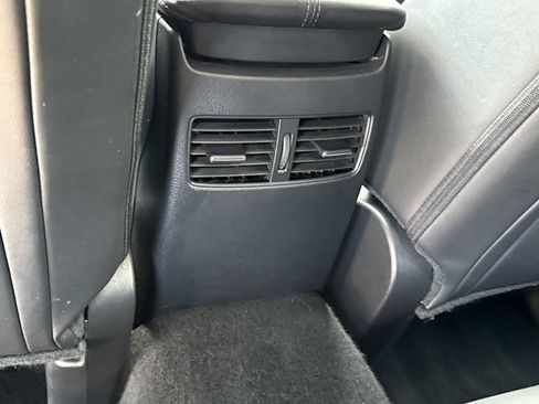 Used 2022 MAZDA CX-30 AWD 2.5 S w/ Select Package image 11