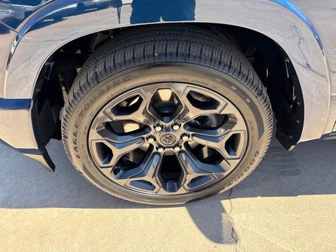 Certified 2023 RAM 1500 Limited AWD/4WD image 9