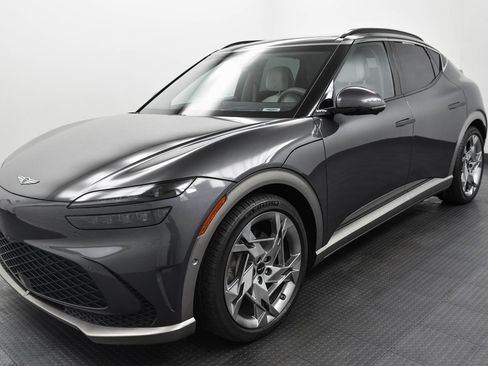 Used 2023 Genesis GV60 Performance image 3