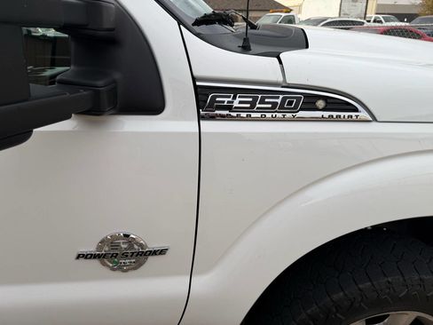 Used 2015 Ford F350 Lariat w/ Lariat Interior Package image 31