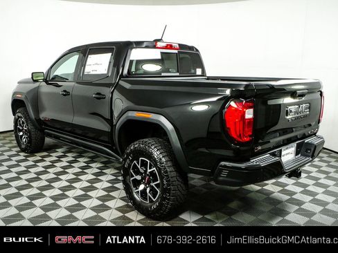 New 2026 GMC Canyon AT4X w/ LPO, Black Badging Package AWD/4WD image 29