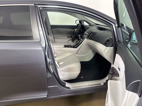 Used 2009 Toyota Venza AWD image 20