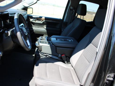 Used 2024 GMC Sierra 1500 Elevation image 13