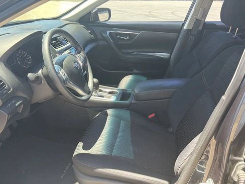 Used 2017 Nissan Altima 2.5 S w/ Power Driver Seat Package FWD image 10