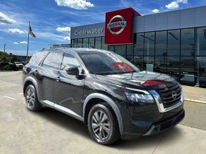 Used 2022 Nissan Pathfinder SV