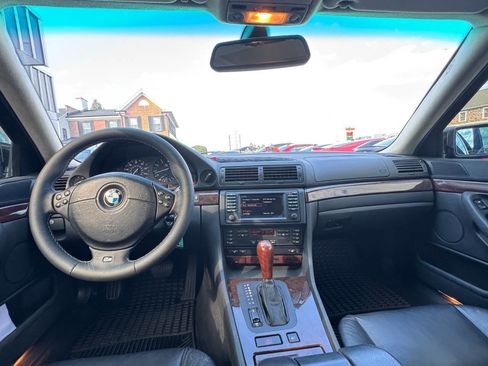 Used 2001 BMW 740i image 19