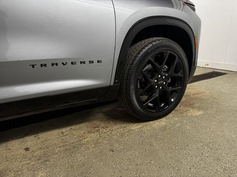 New 2026 Chevrolet Traverse RS AWD/4WD image 12