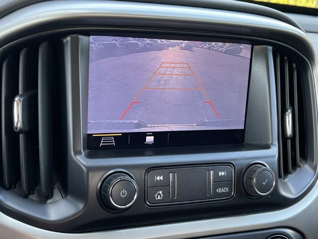 Used 2020 Chevrolet Colorado LT w/ LT Convenience Package AWD/4WD image 22