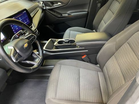 Used 2025 Chevrolet Equinox LT AWD/4WD image 20