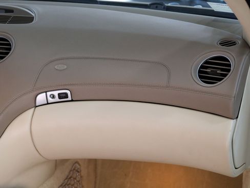 Used 2003 Mercedes-Benz SL 500 image 15