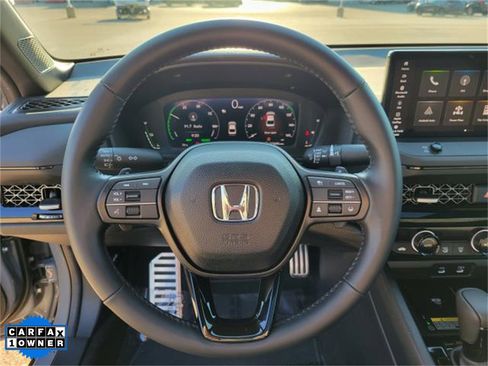 Used 2025 Honda Accord Sport image 19