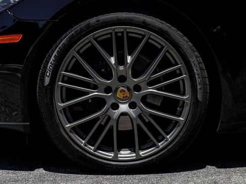 Used 2023 Porsche Panamera Platinum Edition RWD image 39