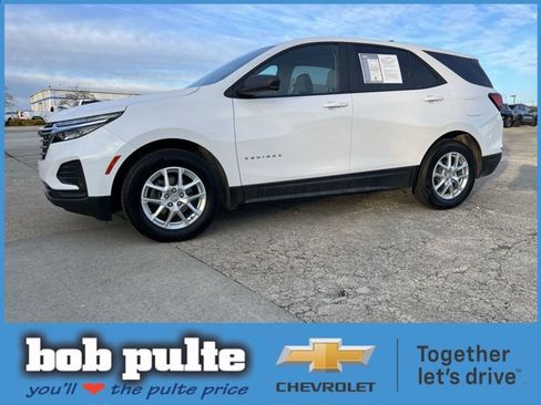 Used 2023 Chevrolet Equinox LS w/ LS Convenience Package image 1