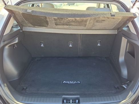 Used 2023 Hyundai Kona SE FWD image 16