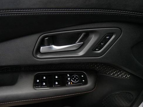 Certified 2023 Nissan Ariya AWD image 14