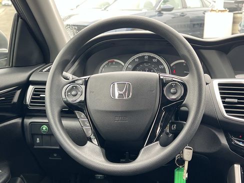 Used 2016 Honda Accord LX image 8