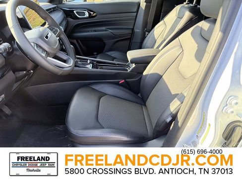 New 2026 Jeep Compass Latitude AWD/4WD image 20