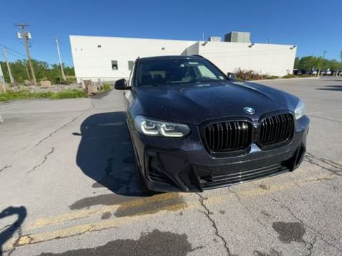 Used 2022 BMW X3 xDrive30i w/ M Sport Package AWD/4WD image 3