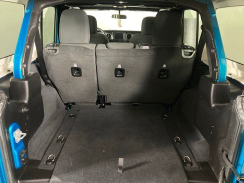 Used 2019 Jeep Wrangler Unlimited Sport S image 22