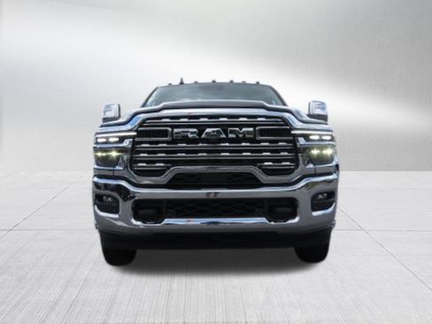 New 2025 RAM 3500 Limited image 9