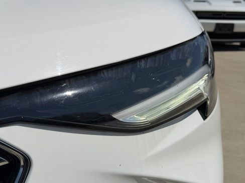 Used 2022 Buick Envision Essence w/ Safety Package FWD image 9