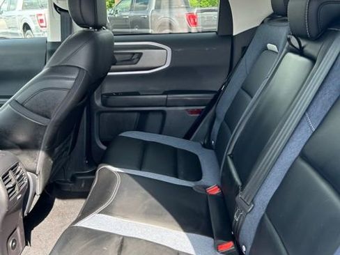 Used 2025 Ford Bronco Sport Outer Banks w/ Outer Banks Tech Package+ AWD/4WD image 9