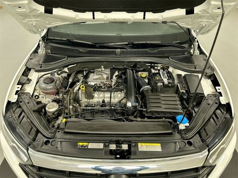 Used 2021 Volkswagen Jetta R-Line image 24