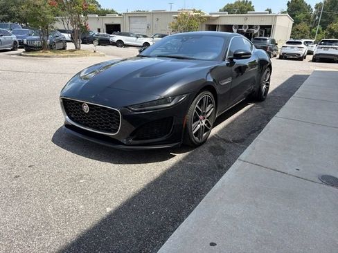 Used 2022 Jaguar F-TYPE Coupe RWD image 4