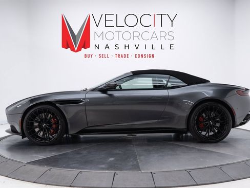 Used 2019 Aston Martin DB11 Volante image 9